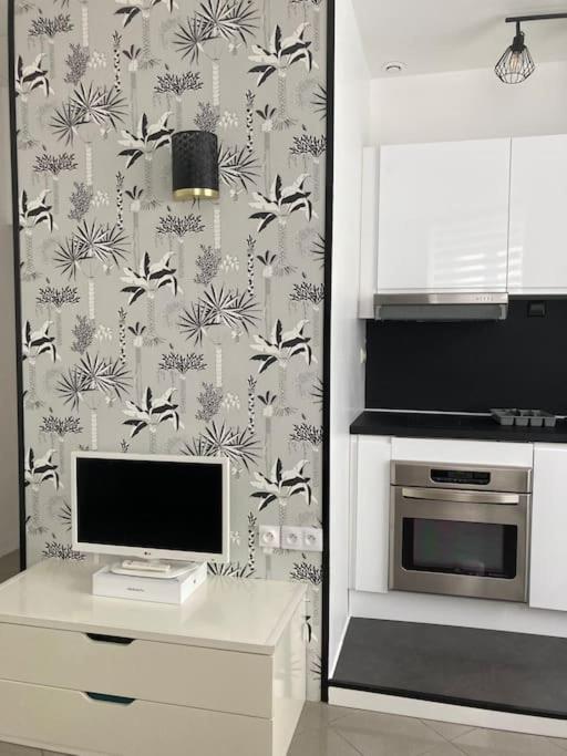 Black & White Harmony Apartment Belfort